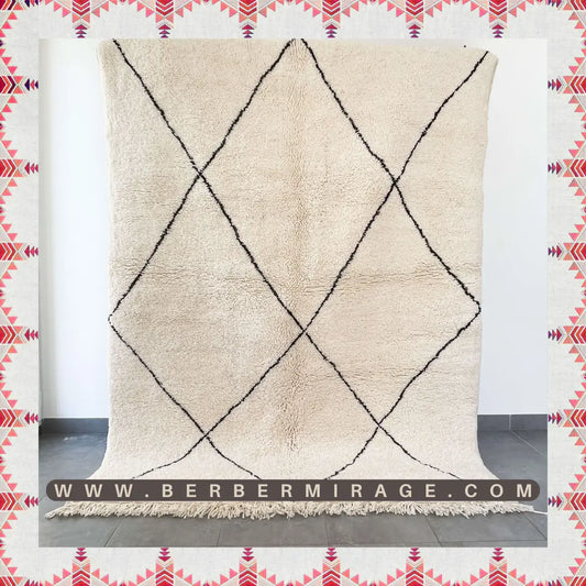 tapis berbère blanc motif géométrique noir handmade