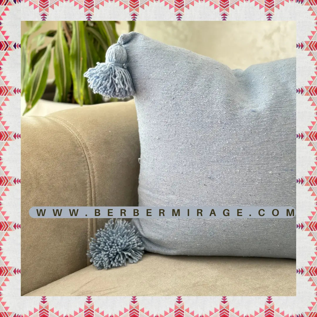 housse-coussin-berbere-marocains-laine-gris-pompons