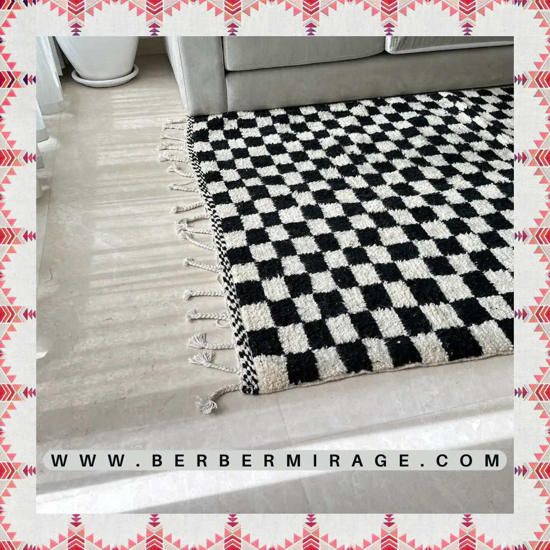 tapis berbère damier noir et blanc 