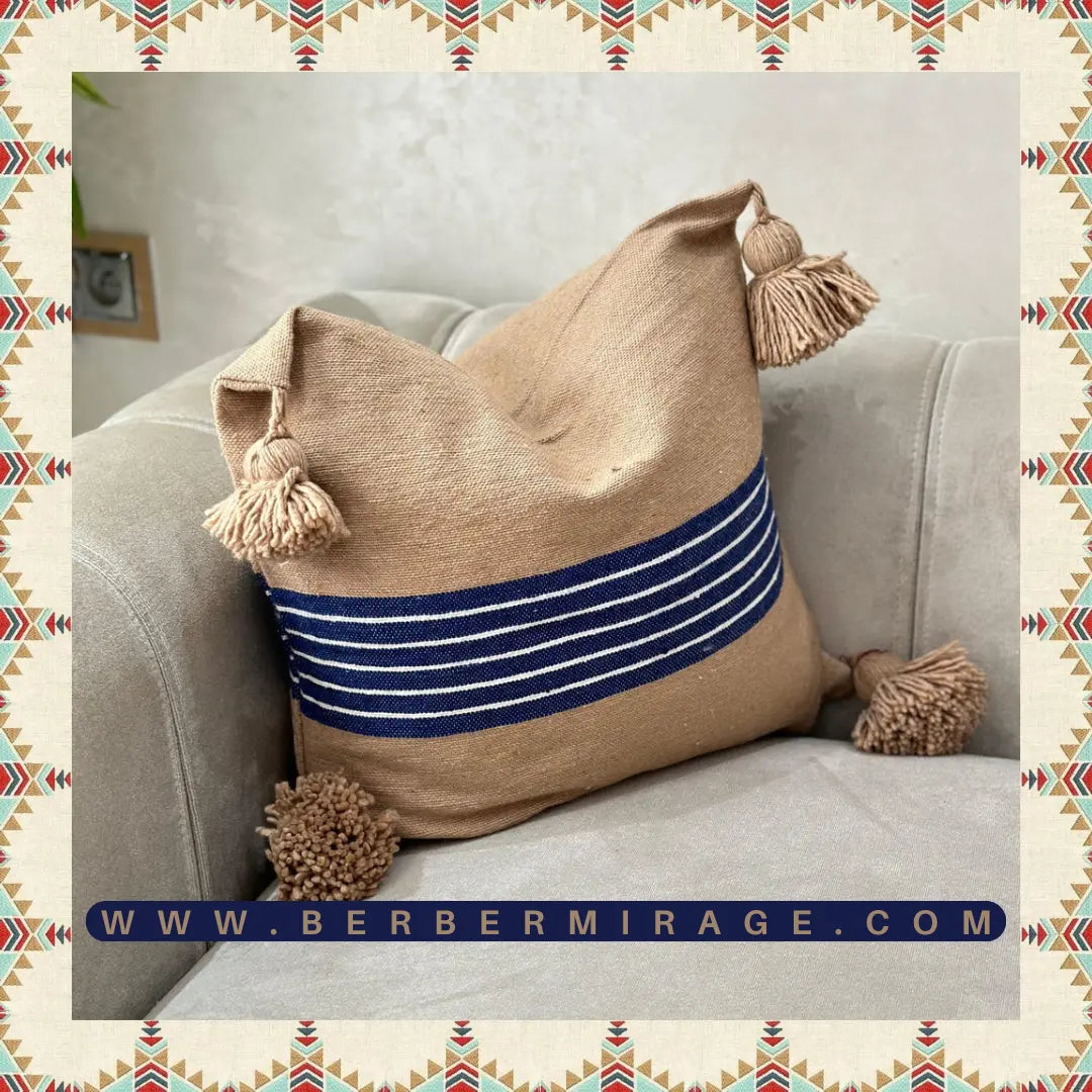 housse de coussin en laine fait main en beige et bleu esprit marin